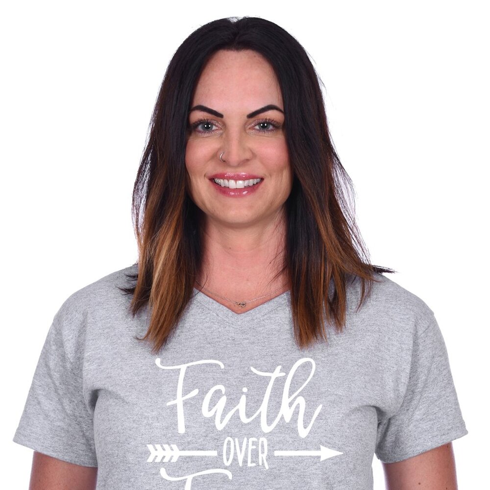 JH Design Women's Religious Christian Faith Over Fear Hunter-Grey T-Shirt